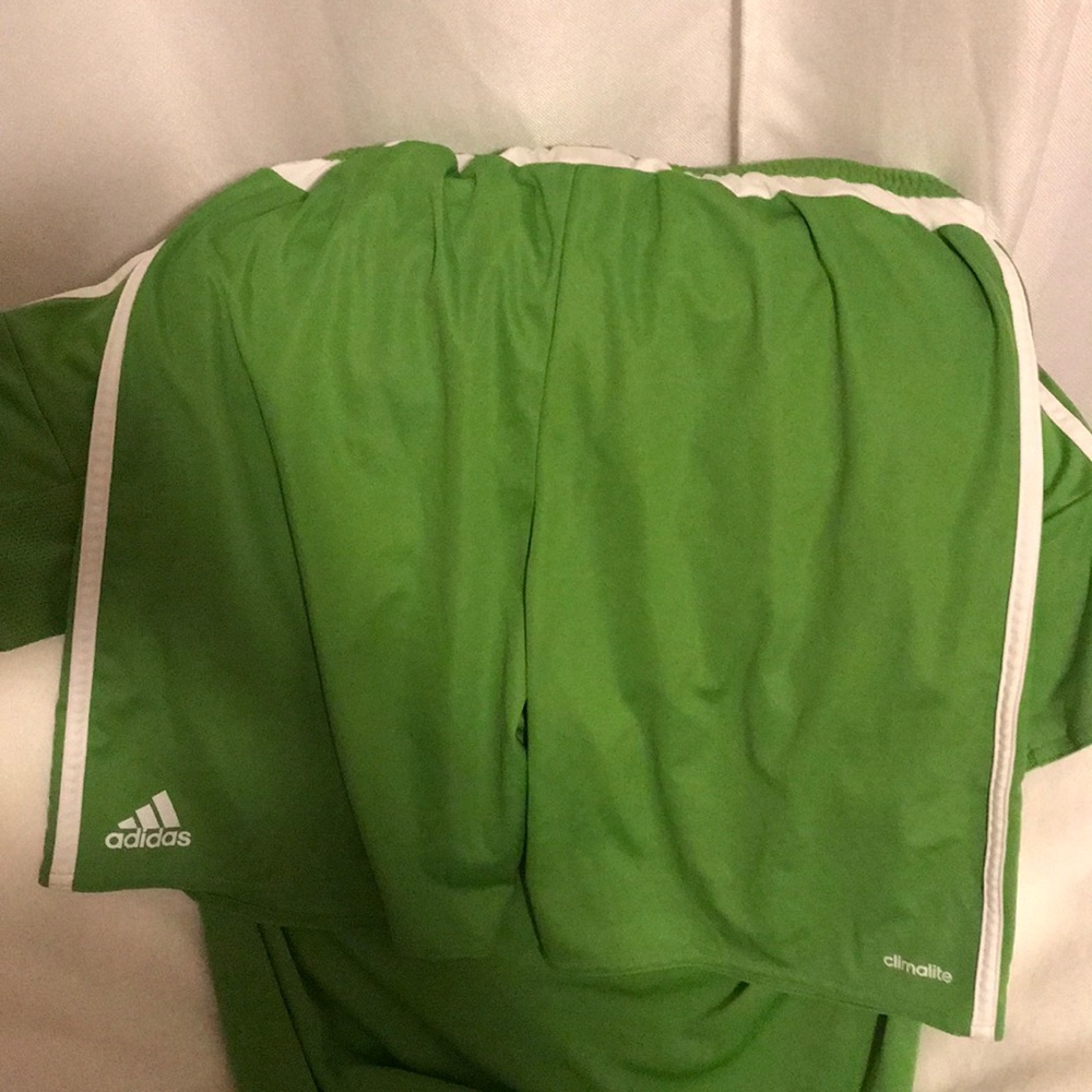 green style soccer Sounders academy uniform - Picture 7 of 7